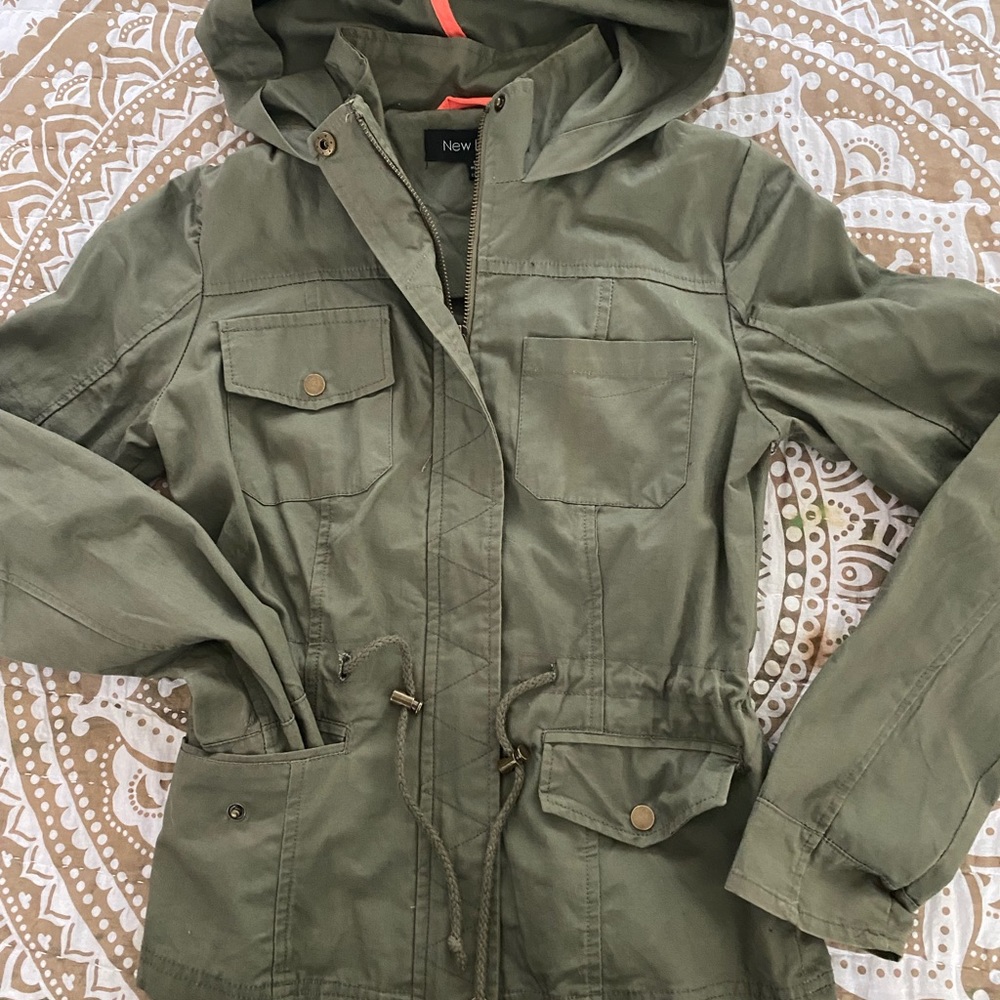 New Look Girls Jacket green size small EUC